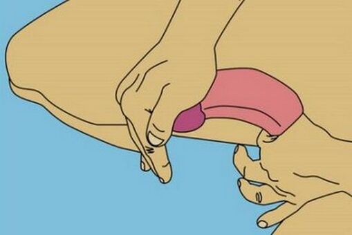 Massaggio del pene per ingrandire la testa